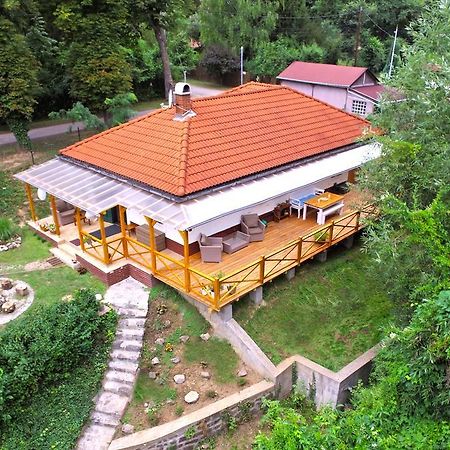 Vila Teraszhaz Zebegény Exteriér fotografie